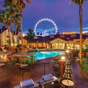 Feriested Club Vacations At Desert Club